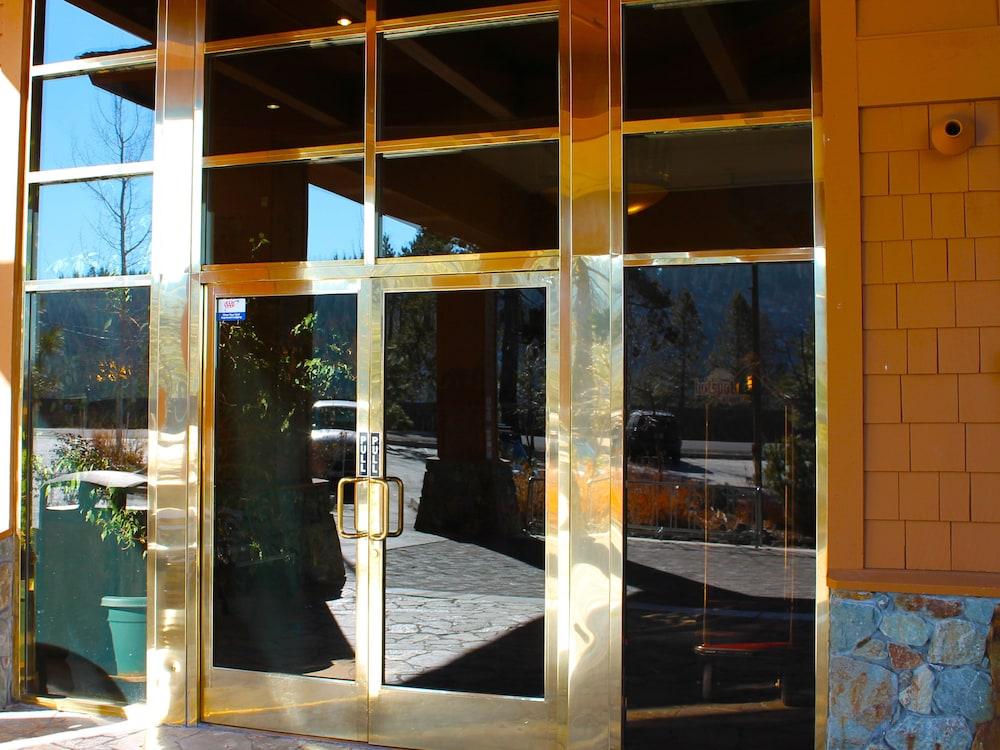 Truckee Donner Lodge Экстерьер фото