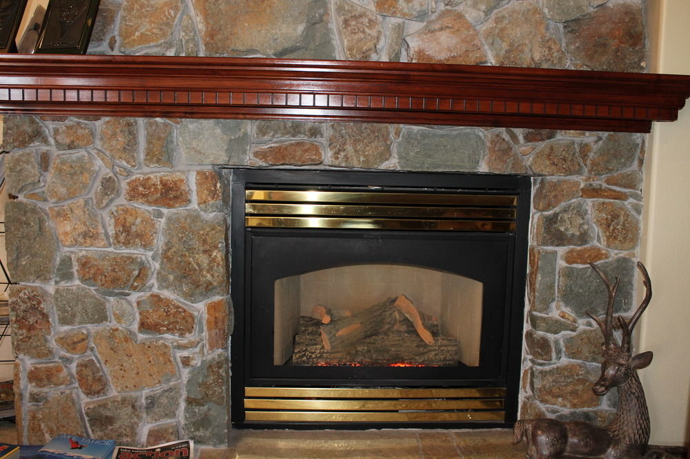 Truckee Donner Lodge Экстерьер фото